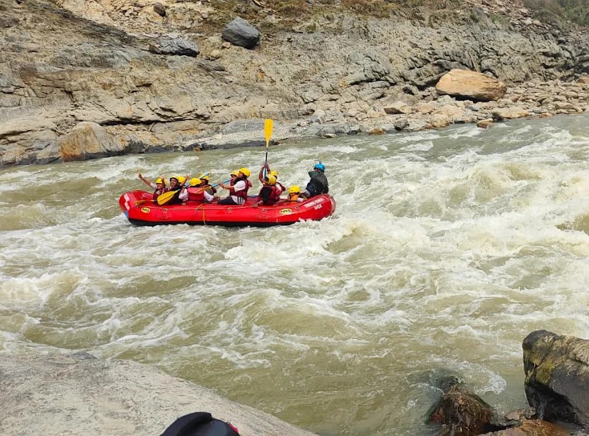 rafting in trishuli
